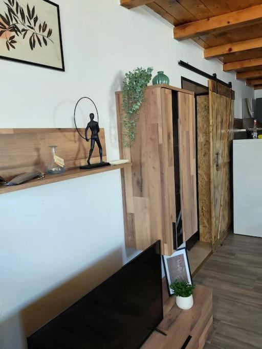 Ferienwohnung Kalo, Novoureden Stan + Besplatan Parking Murvica  Exterior foto
